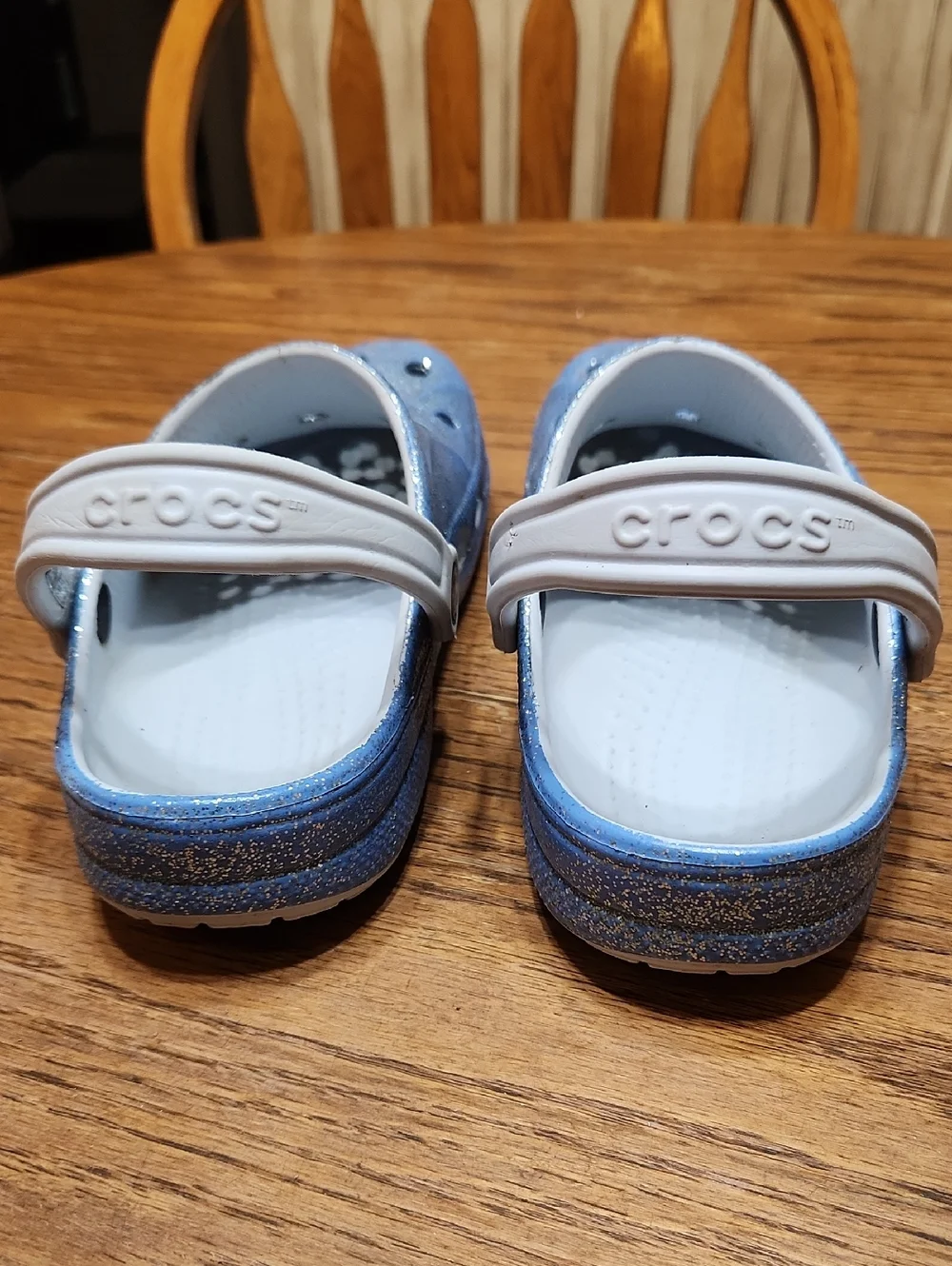 Crocs Size M7 W9
